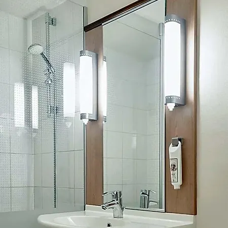 فندق Ibis Charleville Mezieres 3*