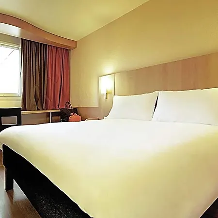 Ibis Charleville Mezieres