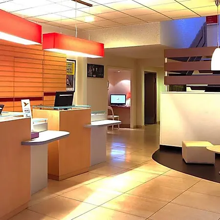 Ibis Charleville Mezieres 3*