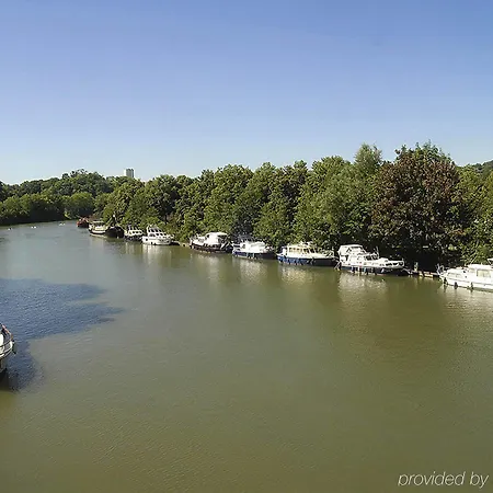 Szálloda Ibis Charleville Mezieres 3*