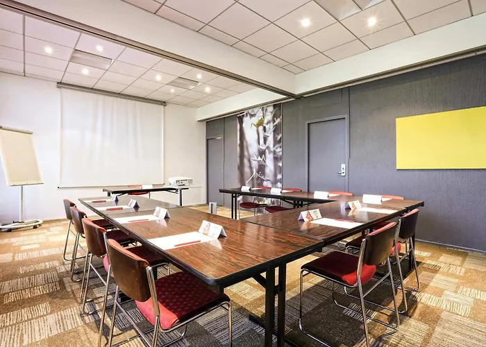 Ibis Charleville Mezieres Hotel 3*