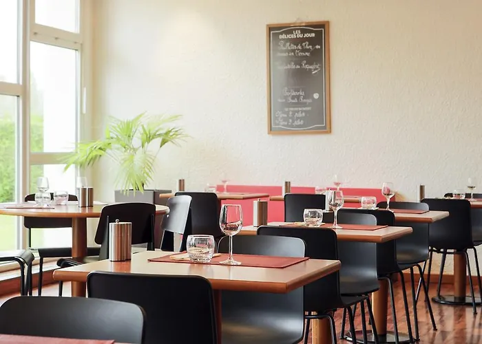 Hotel Ibis Charleville Mezieres 3*