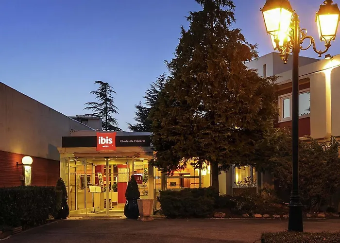 Hotel Ibis Charleville Mézières